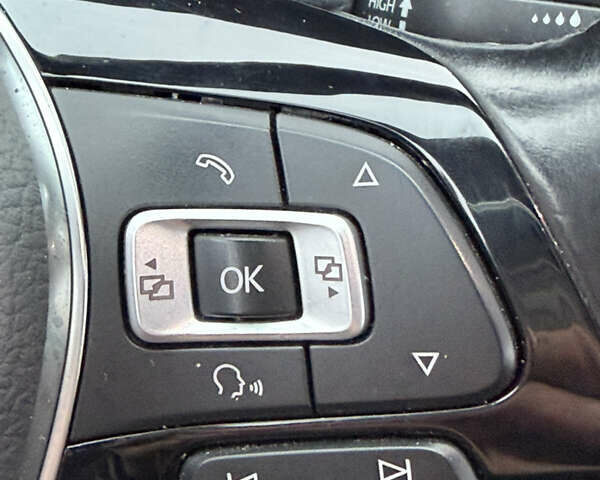 Чорний Фольксваген e-Golf, об'ємом двигуна 0 л та пробігом 154 тис. км за 8500 $, фото 20 на Automoto.ua