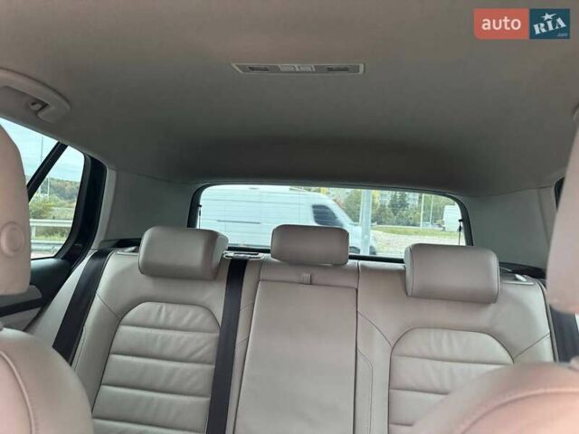 Чорний Фольксваген e-Golf, об'ємом двигуна 0 л та пробігом 136 тис. км за 9999 $, фото 72 на Automoto.ua