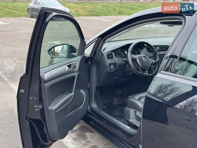 Черный Фольксваген e-Golf, объемом двигателя 0 л и пробегом 161 тыс. км за 9500 $, фото 21 на Automoto.ua