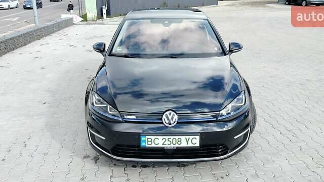 Чорний Фольксваген e-Golf, об'ємом двигуна 0 л та пробігом 82 тис. км за 11711 $, фото 7 на Automoto.ua