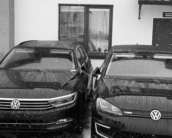 Черный Фольксваген e-Golf, объемом двигателя 0 л и пробегом 138 тыс. км за 9200 $, фото 16 на Automoto.ua