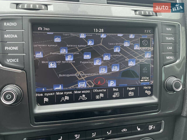 Черный Фольксваген e-Golf, объемом двигателя 0 л и пробегом 115 тыс. км за 9600 $, фото 12 на Automoto.ua