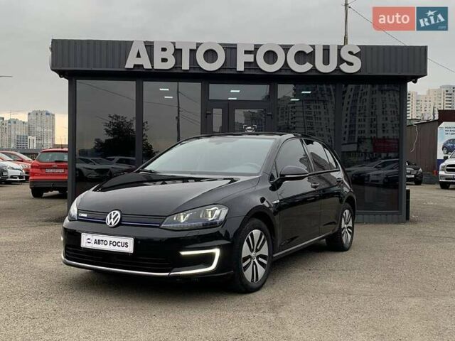 Черный Фольксваген e-Golf, объемом двигателя 0 л и пробегом 180 тыс. км за 11990 $, фото 3 на Automoto.ua