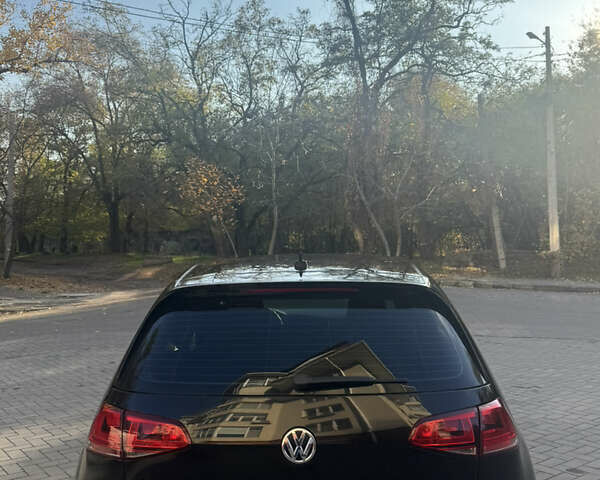 Черный Фольксваген e-Golf, объемом двигателя 0 л и пробегом 110 тыс. км за 10300 $, фото 3 на Automoto.ua