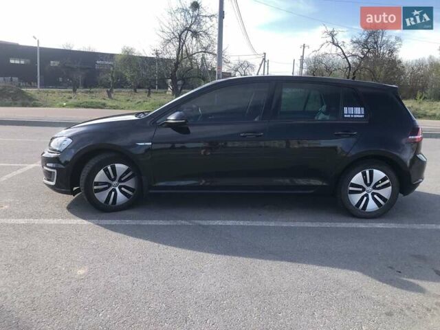 Черный Фольксваген e-Golf, объемом двигателя 0 л и пробегом 108 тыс. км за 10100 $, фото 7 на Automoto.ua