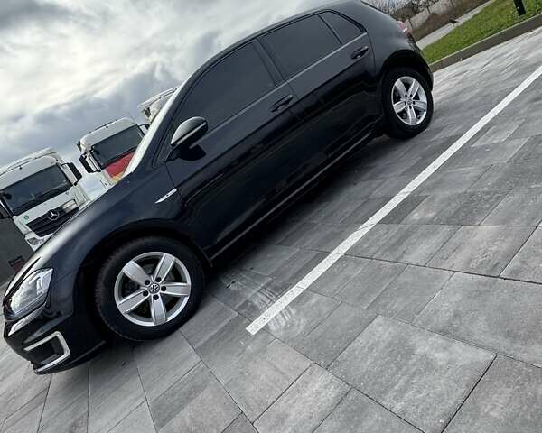 Чорний Фольксваген e-Golf, об'ємом двигуна 0 л та пробігом 120 тис. км за 9500 $, фото 4 на Automoto.ua