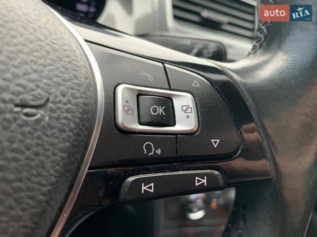 Черный Фольксваген e-Golf, объемом двигателя 0 л и пробегом 180 тыс. км за 11990 $, фото 26 на Automoto.ua