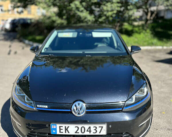 Черный Фольксваген e-Golf, объемом двигателя 0 л и пробегом 118 тыс. км за 8900 $, фото 5 на Automoto.ua