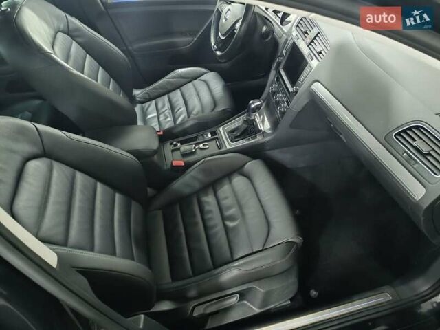 Черный Фольксваген e-Golf, объемом двигателя 0 л и пробегом 159 тыс. км за 8350 $, фото 31 на Automoto.ua
