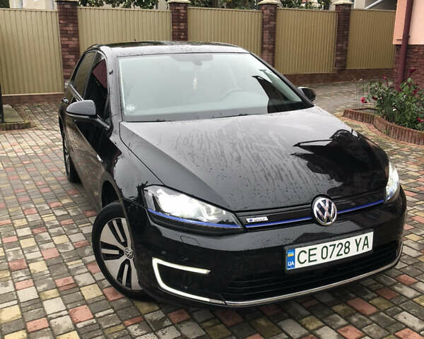 Черный Фольксваген e-Golf, объемом двигателя 0 л и пробегом 115 тыс. км за 11500 $, фото 1 на Automoto.ua