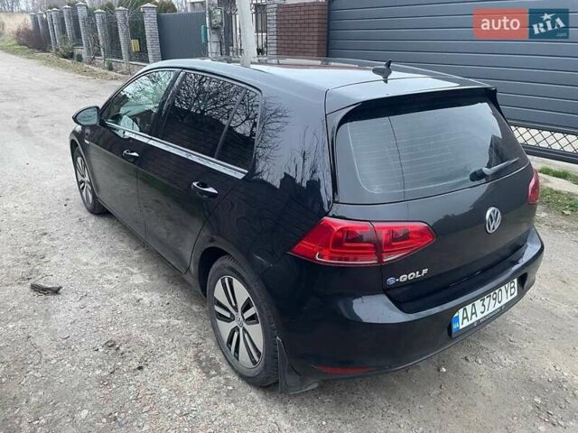 Черный Фольксваген e-Golf, объемом двигателя 0 л и пробегом 133 тыс. км за 8900 $, фото 7 на Automoto.ua