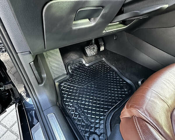 Черный Фольксваген e-Golf, объемом двигателя 0 л и пробегом 157 тыс. км за 9700 $, фото 9 на Automoto.ua