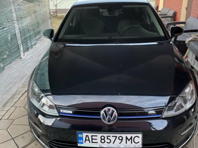 Черный Фольксваген e-Golf, объемом двигателя 0 л и пробегом 67 тыс. км за 9800 $, фото 10 на Automoto.ua