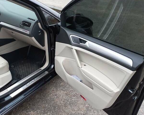 Черный Фольксваген e-Golf, объемом двигателя 0 л и пробегом 115 тыс. км за 10000 $, фото 27 на Automoto.ua