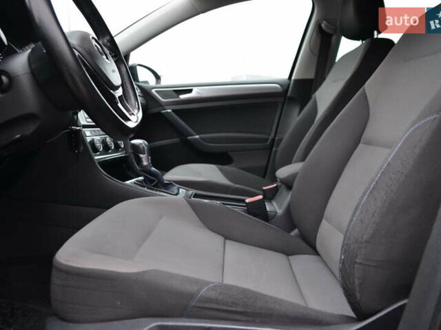 Черный Фольксваген e-Golf, объемом двигателя 0 л и пробегом 134 тыс. км за 8700 $, фото 13 на Automoto.ua