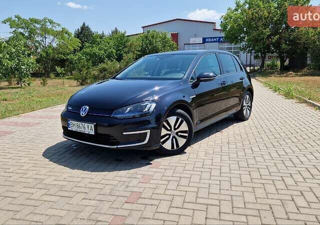 Черный Фольксваген e-Golf, объемом двигателя 0 л и пробегом 104 тыс. км за 9200 $, фото 4 на Automoto.ua