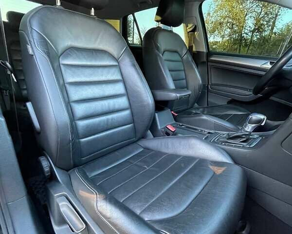 Черный Фольксваген e-Golf, объемом двигателя 0 л и пробегом 185 тыс. км за 10000 $, фото 11 на Automoto.ua