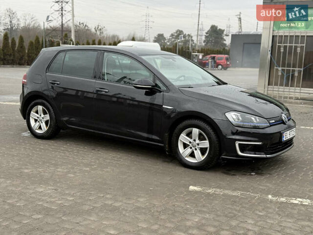 Черный Фольксваген e-Golf, объемом двигателя 0 л и пробегом 141 тыс. км за 8600 $, фото 4 на Automoto.ua