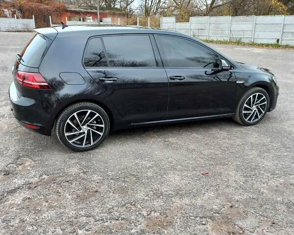 Черный Фольксваген e-Golf, объемом двигателя 0 л и пробегом 115 тыс. км за 10000 $, фото 8 на Automoto.ua