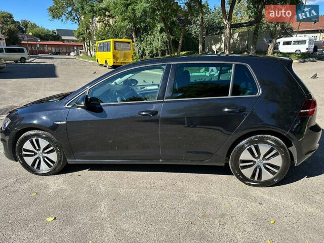 Черный Фольксваген e-Golf, объемом двигателя 0 л и пробегом 118 тыс. км за 8900 $, фото 7 на Automoto.ua