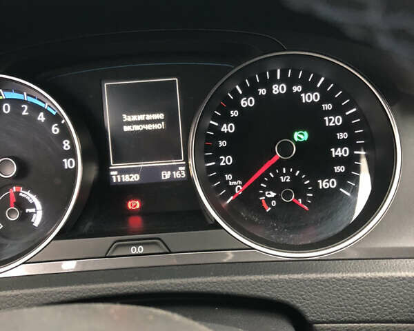 Черный Фольксваген e-Golf, объемом двигателя 0 л и пробегом 115 тыс. км за 11500 $, фото 12 на Automoto.ua