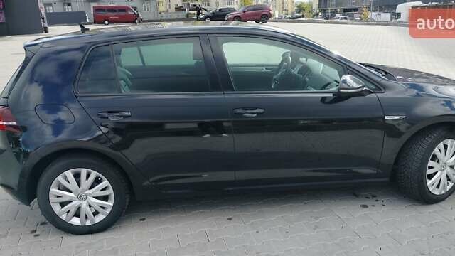 Чорний Фольксваген e-Golf, об'ємом двигуна 0 л та пробігом 82 тис. км за 11711 $, фото 8 на Automoto.ua