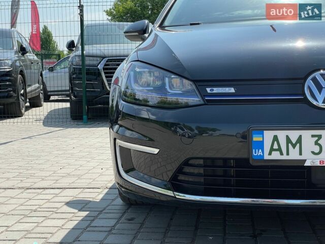 Чорний Фольксваген e-Golf, об'ємом двигуна 0 л та пробігом 131 тис. км за 9255 $, фото 8 на Automoto.ua
