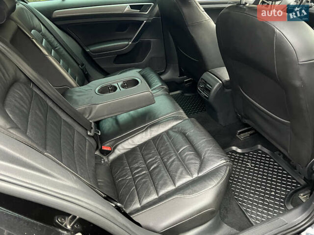 Чорний Фольксваген e-Golf, об'ємом двигуна 0 л та пробігом 130 тис. км за 7850 $, фото 21 на Automoto.ua