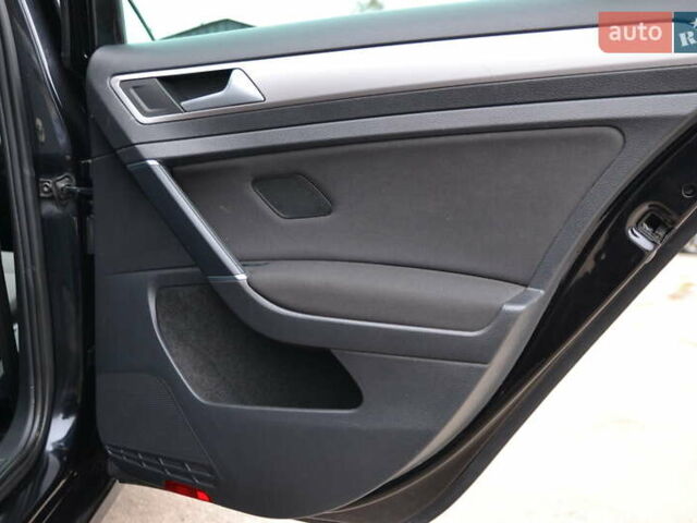 Черный Фольксваген e-Golf, объемом двигателя 0 л и пробегом 134 тыс. км за 8700 $, фото 21 на Automoto.ua