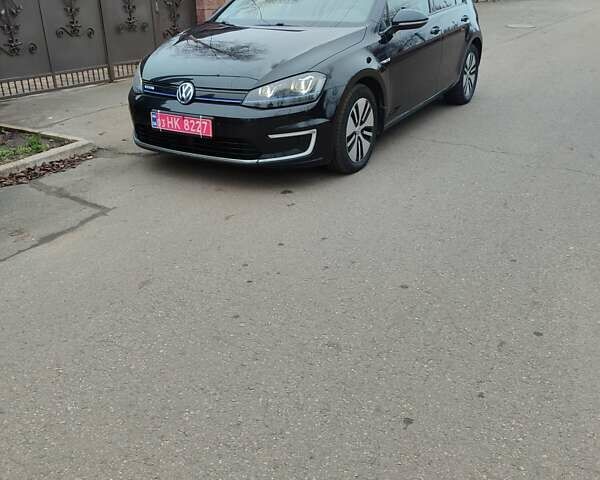 Чорний Фольксваген e-Golf, об'ємом двигуна 0 л та пробігом 190 тис. км за 8950 $, фото 7 на Automoto.ua