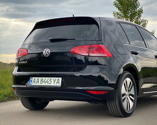 Чорний Фольксваген e-Golf, об'ємом двигуна 0 л та пробігом 46 тис. км за 12300 $, фото 17 на Automoto.ua