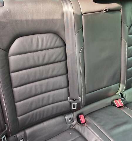 Черный Фольксваген e-Golf, объемом двигателя 0 л и пробегом 131 тыс. км за 9199 $, фото 46 на Automoto.ua