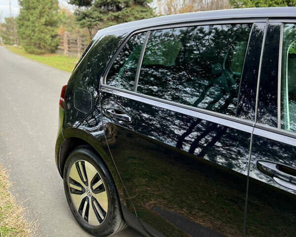 Черный Фольксваген e-Golf, объемом двигателя 0 л и пробегом 85 тыс. км за 9400 $, фото 5 на Automoto.ua