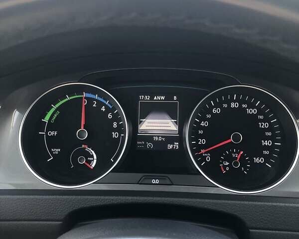 Черный Фольксваген e-Golf, объемом двигателя 0 л и пробегом 108 тыс. км за 10100 $, фото 39 на Automoto.ua