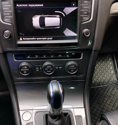 Чорний Фольксваген e-Golf, об'ємом двигуна 0 л та пробігом 82 тис. км за 11711 $, фото 1 на Automoto.ua