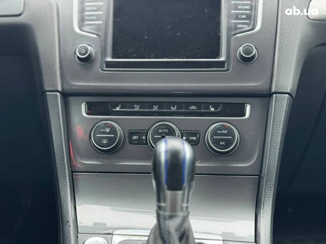 Чорний Фольксваген e-Golf, об'ємом двигуна 0 л та пробігом 134 тис. км за 9390 $, фото 16 на Automoto.ua