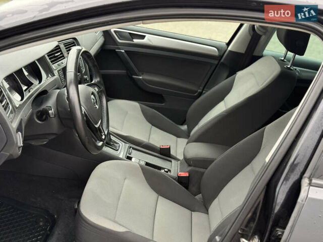 Черный Фольксваген e-Golf, объемом двигателя 0 л и пробегом 141 тыс. км за 8600 $, фото 11 на Automoto.ua