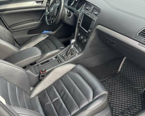 Чорний Фольксваген e-Golf, об'ємом двигуна 0 л та пробігом 120 тис. км за 9500 $, фото 7 на Automoto.ua