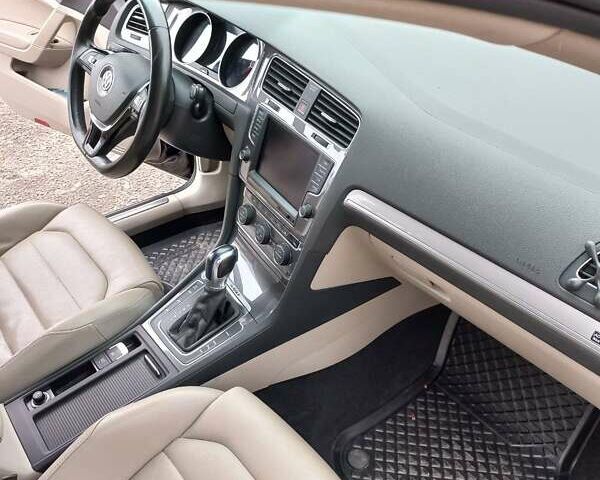 Черный Фольксваген e-Golf, объемом двигателя 0 л и пробегом 115 тыс. км за 10000 $, фото 28 на Automoto.ua