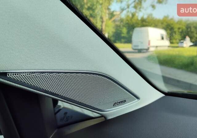 Черный Фольксваген e-Golf, объемом двигателя 0 л и пробегом 131 тыс. км за 9199 $, фото 26 на Automoto.ua