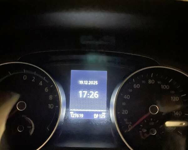 Черный Фольксваген e-Golf, объемом двигателя 0 л и пробегом 128 тыс. км за 9500 $, фото 9 на Automoto.ua