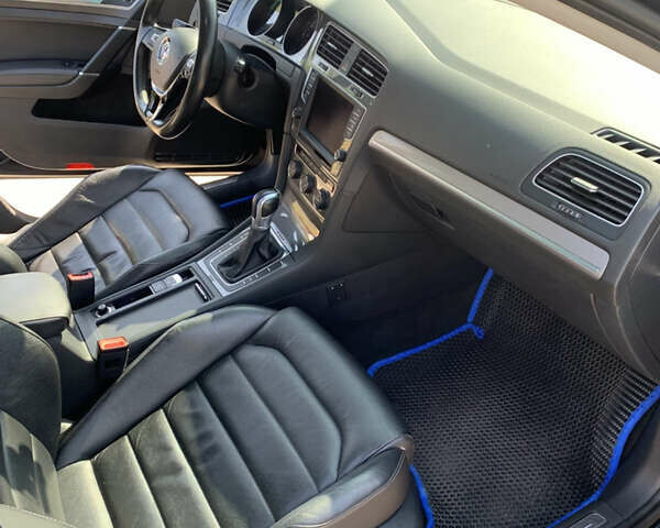 Чорний Фольксваген e-Golf, об'ємом двигуна 0 л та пробігом 142 тис. км за 11000 $, фото 10 на Automoto.ua