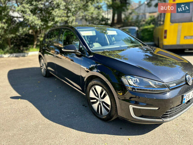 Черный Фольксваген e-Golf, объемом двигателя 0 л и пробегом 118 тыс. км за 8900 $, фото 11 на Automoto.ua