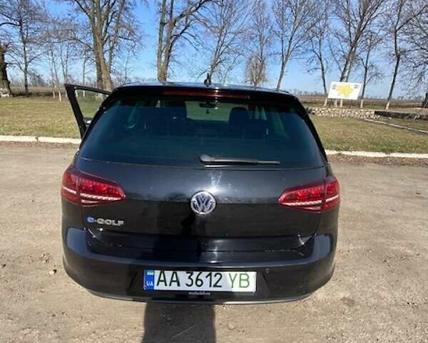 Черный Фольксваген e-Golf, объемом двигателя 0 л и пробегом 79 тыс. км за 14600 $, фото 17 на Automoto.ua