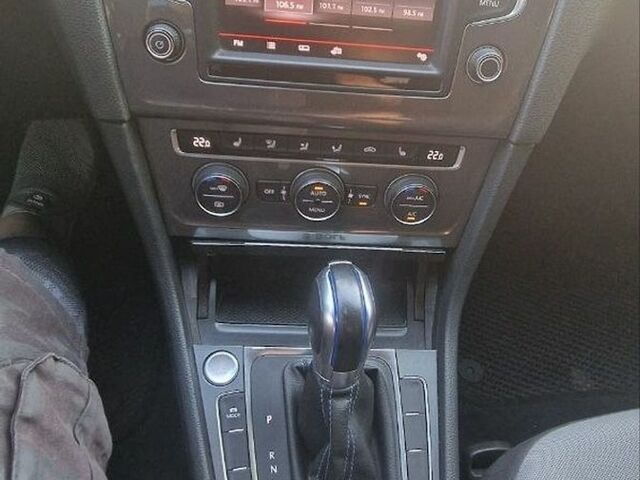 Чорний Фольксваген e-Golf, об'ємом двигуна 0 л та пробігом 109 тис. км за 7300 $, фото 12 на Automoto.ua