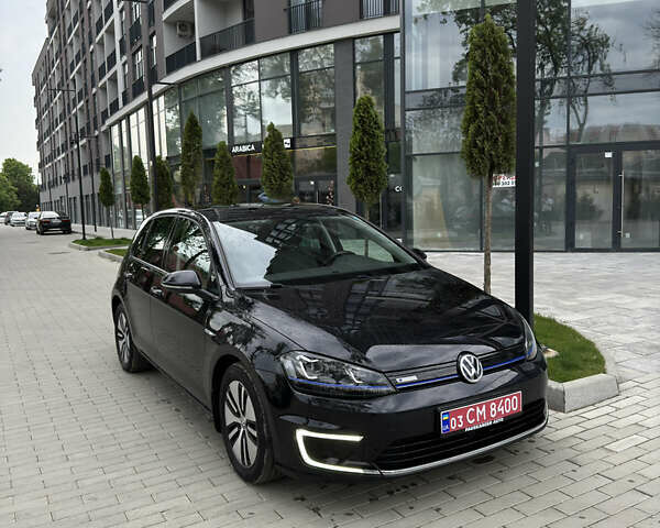 Чорний Фольксваген e-Golf, об'ємом двигуна 0 л та пробігом 59 тис. км за 10950 $, фото 2 на Automoto.ua