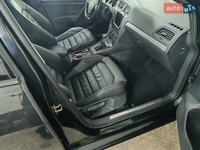 Черный Фольксваген e-Golf, объемом двигателя 0 л и пробегом 159 тыс. км за 8350 $, фото 30 на Automoto.ua