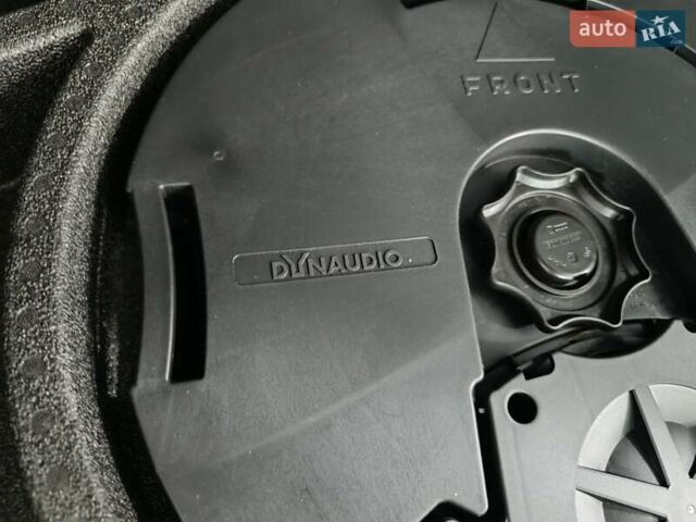 Черный Фольксваген e-Golf, объемом двигателя 0 л и пробегом 159 тыс. км за 8350 $, фото 9 на Automoto.ua