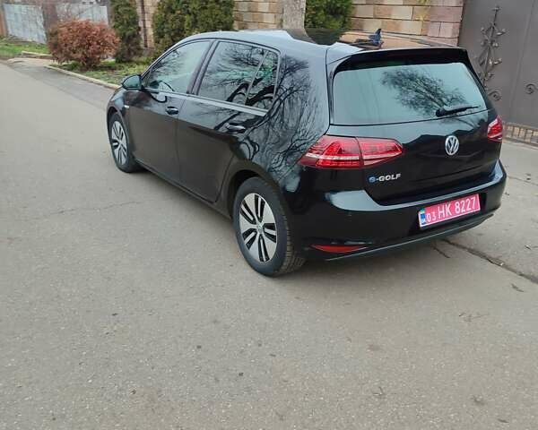 Чорний Фольксваген e-Golf, об'ємом двигуна 0 л та пробігом 190 тис. км за 8950 $, фото 4 на Automoto.ua