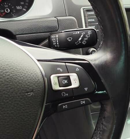 Черный Фольксваген e-Golf, объемом двигателя 0 л и пробегом 131 тыс. км за 9199 $, фото 24 на Automoto.ua